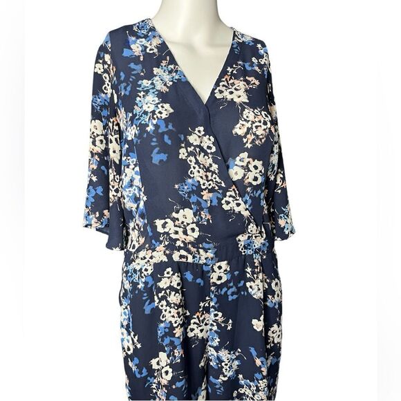 Jasmine & Juliana Floral Short Sleeve Romper Dark Blue & White Size 4 - Picture 2 of 3